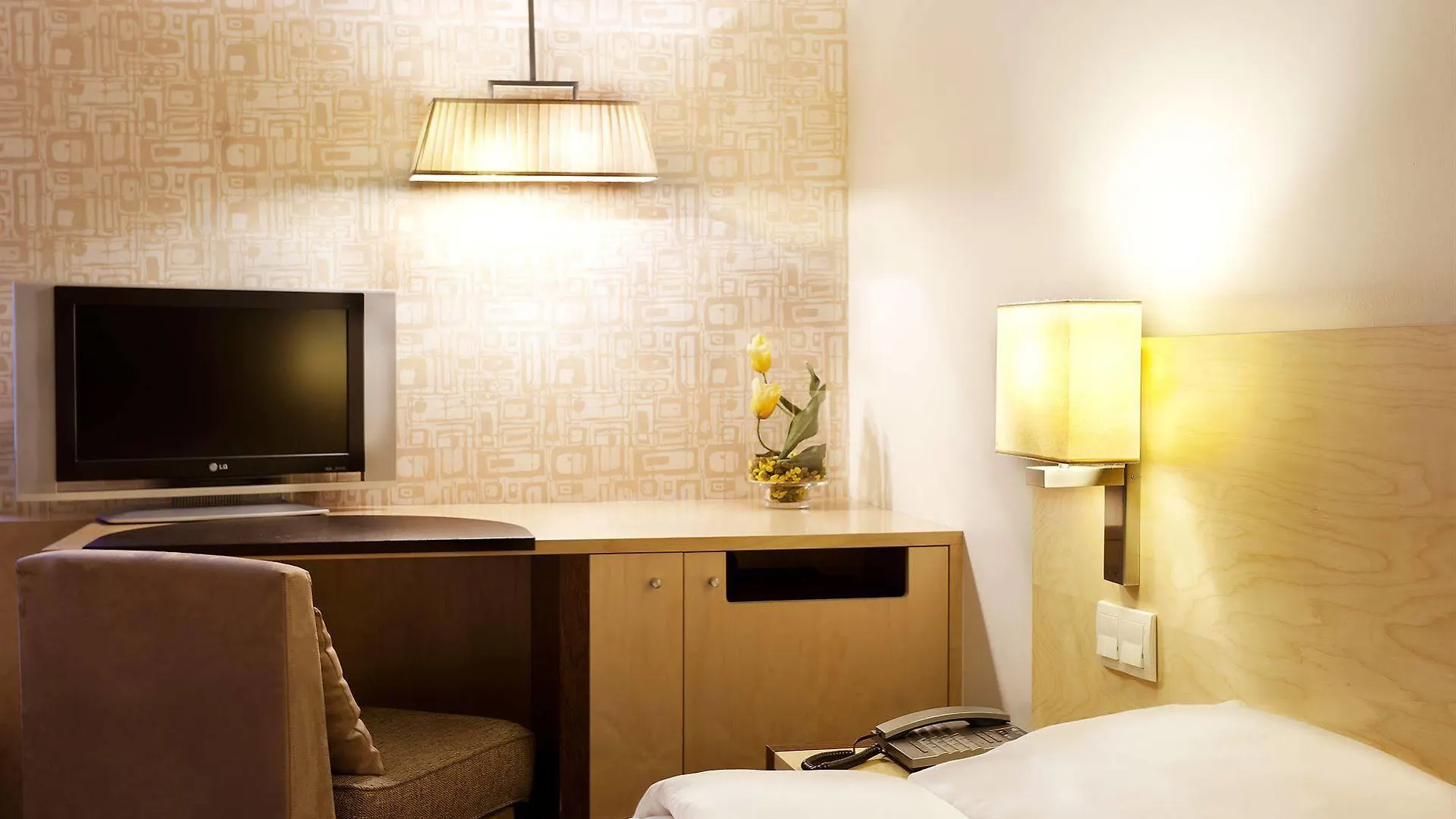 Hotel Hf Fenix Urban Lisboa 4*,  Portugal